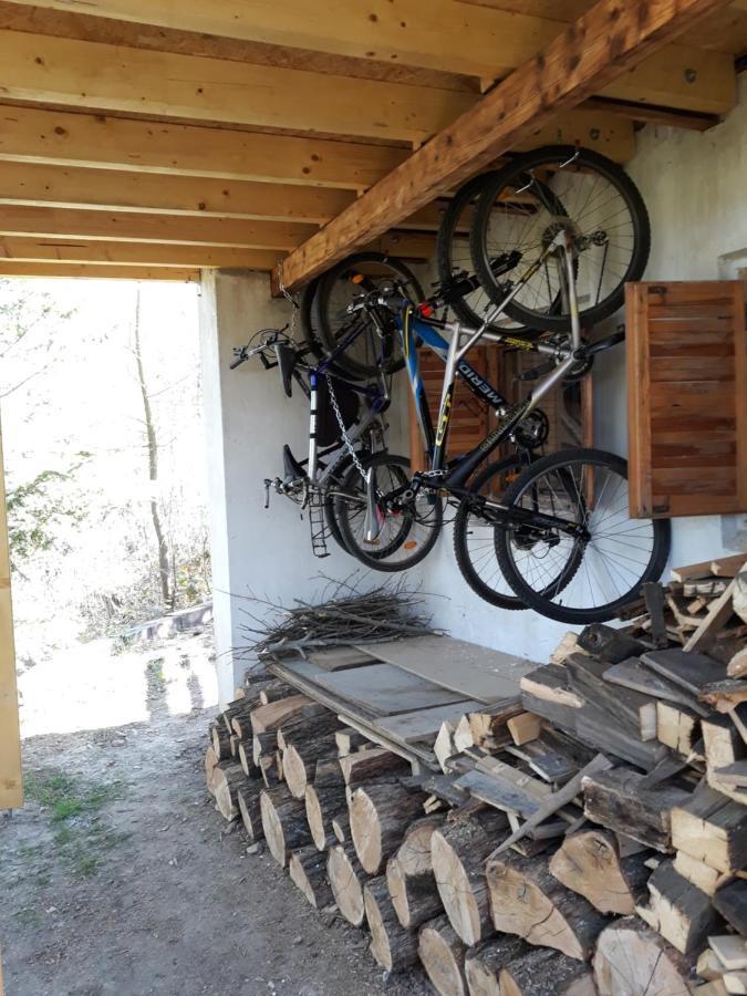 Chata V Moravskeho Krasu Jedovnice Luaran gambar