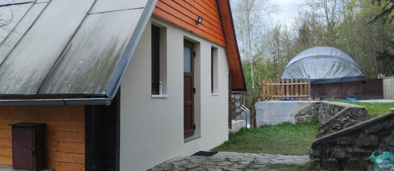 Chata V Moravskeho Krasu Jedovnice Luaran gambar